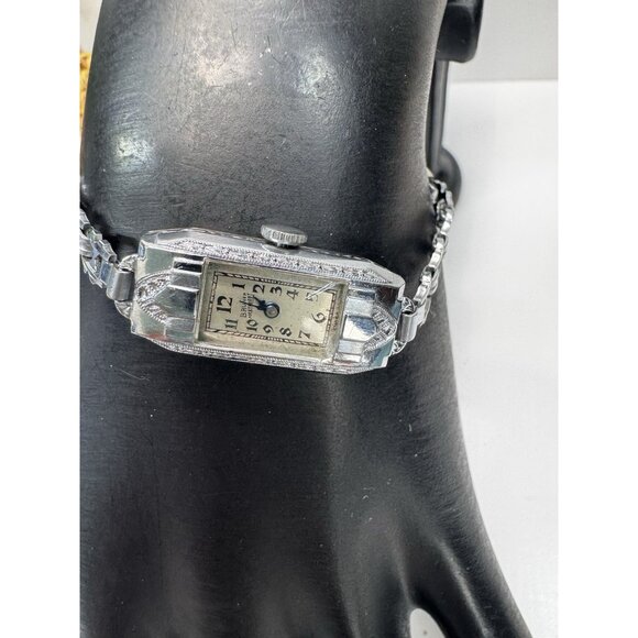 Antique 1930s Bruner Masterbilt Art Deco Swiss Ladies Watch Silver Tone Runs - Picture 4 of 11